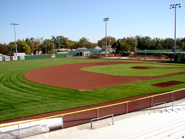 Redfield Infield Topdressing & Conditioner by GameTime Athletics 